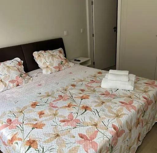 شقة Acolhedor Em أفيرو